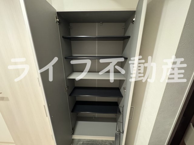 VITA荒本の収納|小物を収納するのに便利です