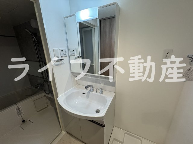 VITA荒本の独立洗面台|独立洗面台で身支度をすべて済ませてしまいましょう