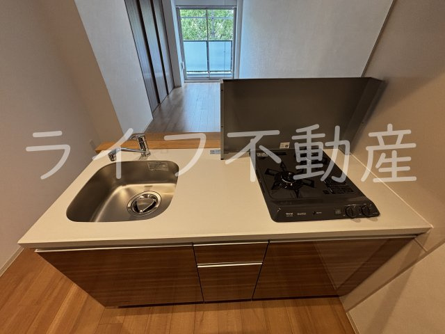 VITA荒本のキッチン|コンパクトなキッチンで掃除もラクラク