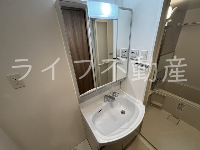 VITA荒本の独立洗面台|独立洗面台です