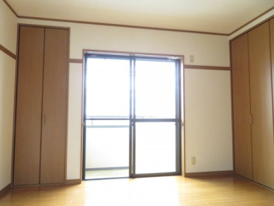 【洋室】 | 飯野ハイツⅡ | 2階南洋室
