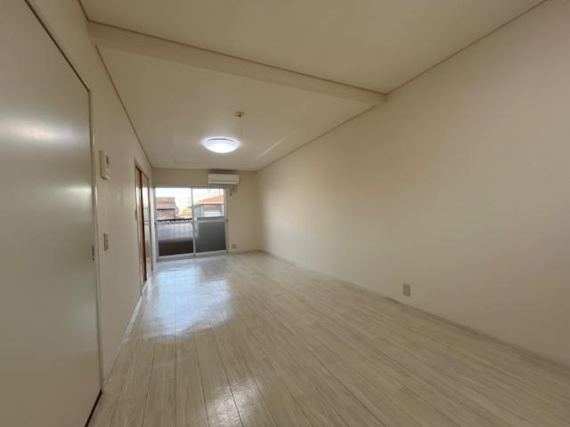 アネックスＵＭＥＤＡの居間・リビング|リビング