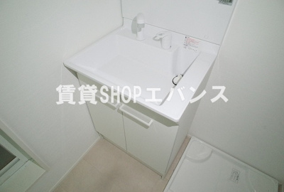 【洗面所】 | クオーレ宮本 | 広い洗面スペース