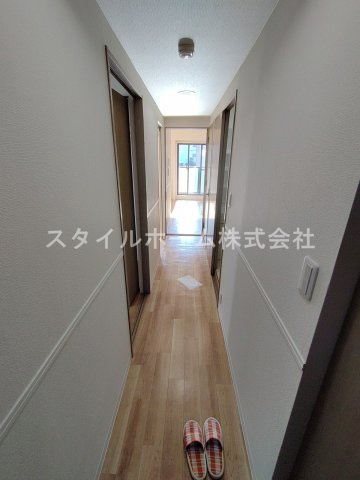 アビタシオン国府のロビー|同建物内別部屋の写真です。