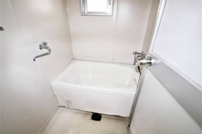 【浴室】 | ビレッジハウス城東2号棟 | ビレッジハウスの同一物件・同一タイプの間取りの写真です