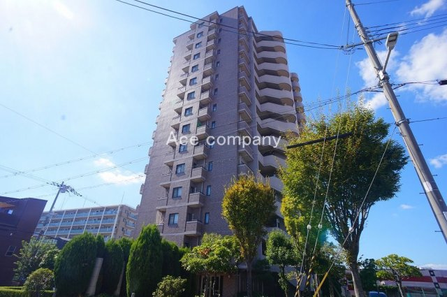 【外観】 | ルイシャトレ平野 | スーパー徒歩1分圏内です♪