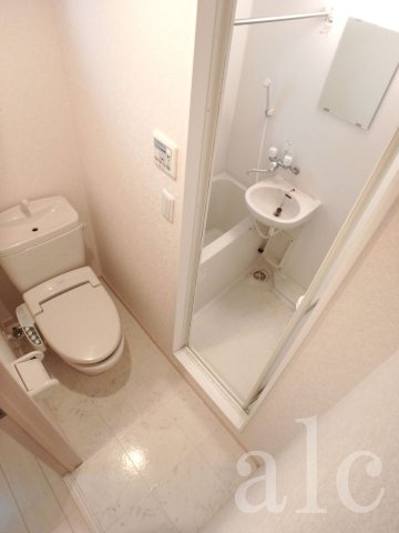 杉並区阿佐谷北４丁目のアパートのトイレ|ゆったりとした空間のトイレです