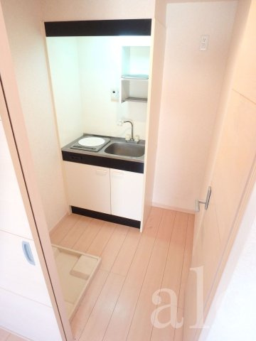 杉並区阿佐谷北４丁目のアパートのキッチン