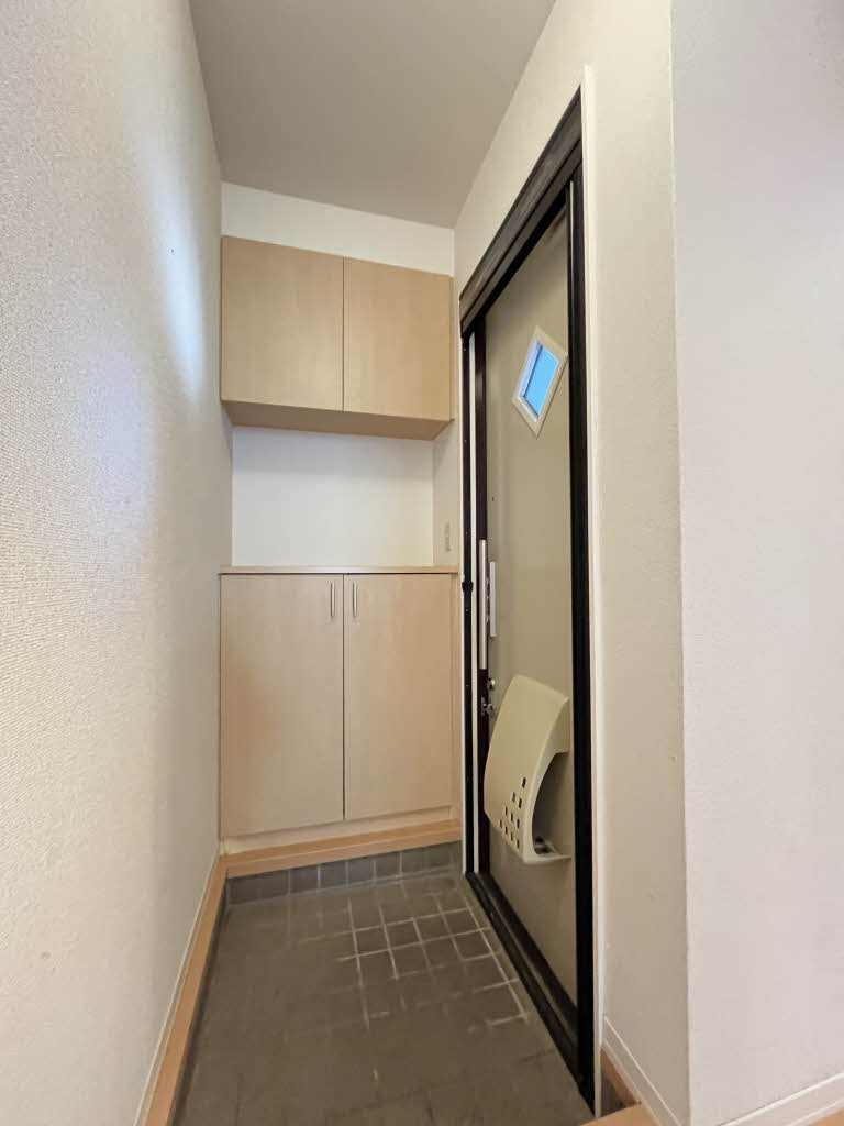 シャーメゾン永江町の玄関