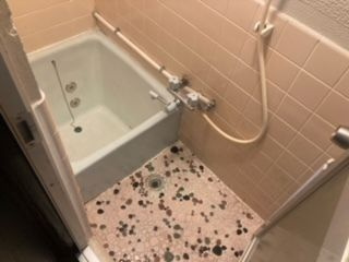 ビスタ安立の浴室