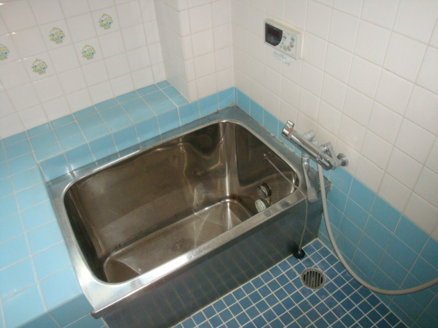 雲雀丘3丁目貸家の浴室