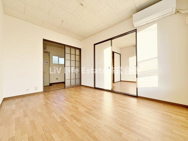 アイリスの居間・リビング