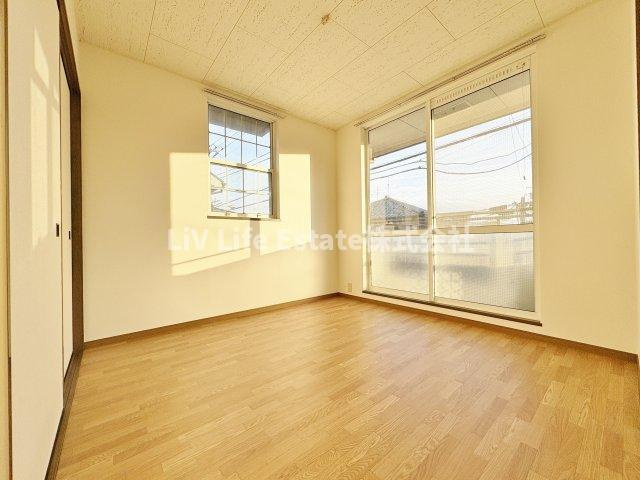 アイリスの洋室