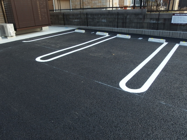 サニービレッジ　Ⅱの駐車場