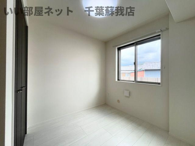 （仮称）市原市市原新築アパートの洋室|個人の部屋や寝室として使える洋室です