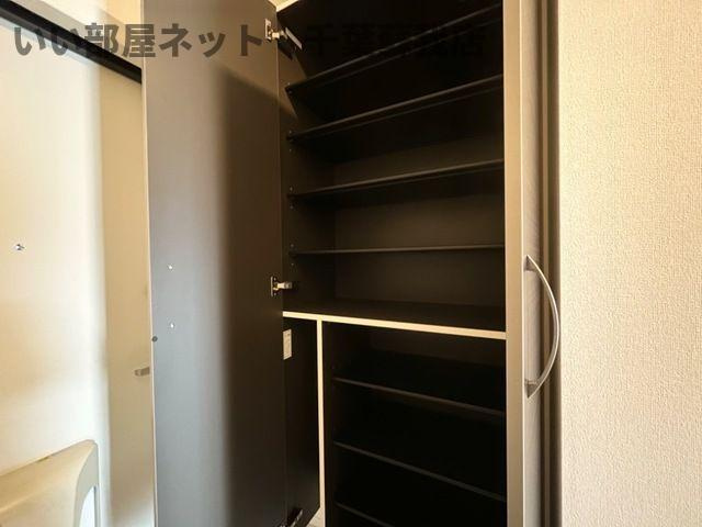 （仮称）市原市市原新築アパートの玄関|シューズボックス