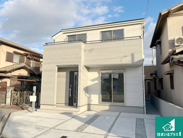 姫路市大津区西土井　新築一戸建ての外観|安心の10年保証！外観を美しく保ち、雨水で汚れを落とします！気になることがありましたら、お気軽にお問い合わせください！