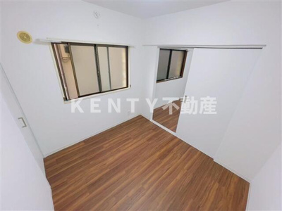 【居間・リビング】 | 日神パレス戸越 | 居間です