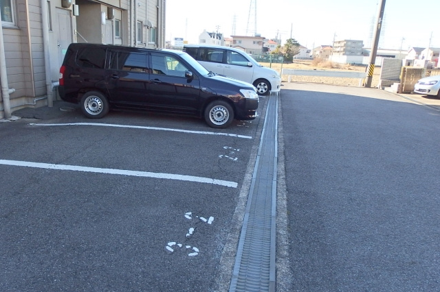 甲子ハイツの駐車場