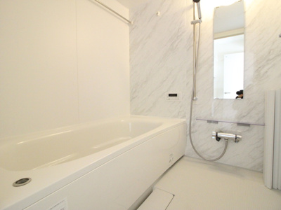 【浴室】 | 【新築】Nalu avion/ナル・アヴィオン | ※参考写真※追い焚き機能・浴室暖房乾燥機付きバスルーム♪お風呂に浸かって一日の疲れもリフレッシュ♪