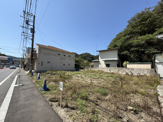 逗子海岸徒歩12分　バス停至近　2区画の外観|陽当良好