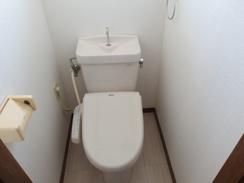 シャトレ城南Bのトイレ