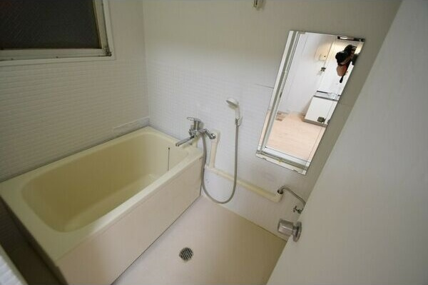 トリス岐阜の浴室