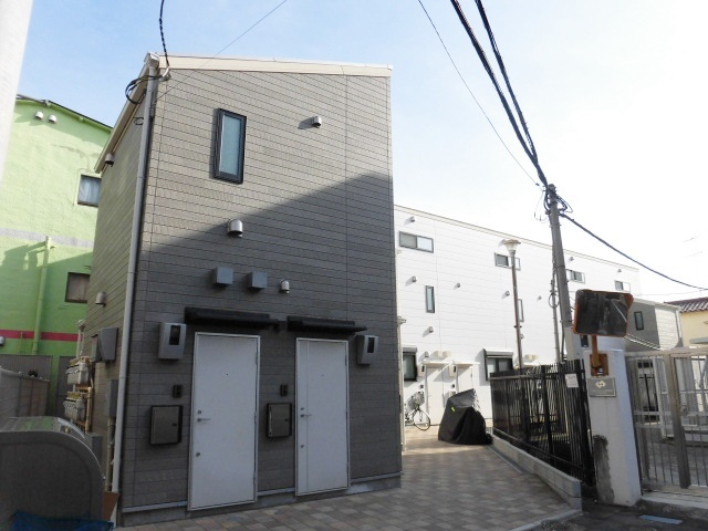 ＲＯＷ　ＨＯＵＳＥ王子本町の外観|外観です☆