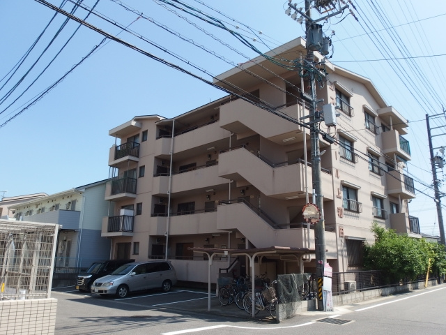 エスポワール上和田の外観