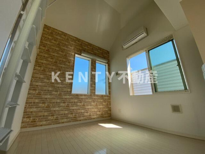 【内装】 | 浅田ボルゴーニャの杜 | 明るい室内です