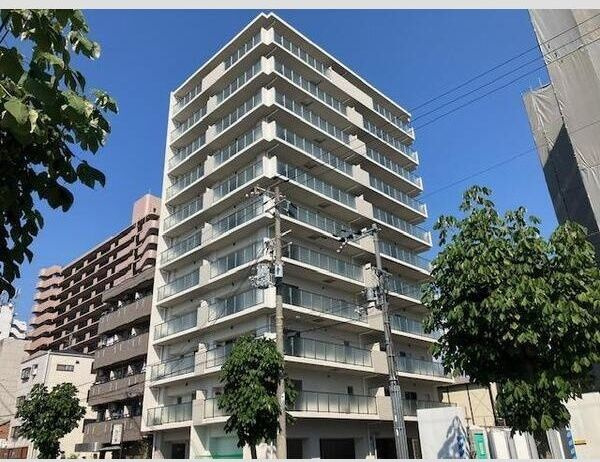 プレステージ12番館の外観