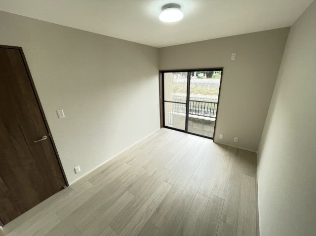 京都府京都市伏見区羽束師志水町225-8の洋室|1階6帖洋室