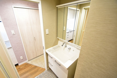 【独立洗面台】 | ラウレア上小阪