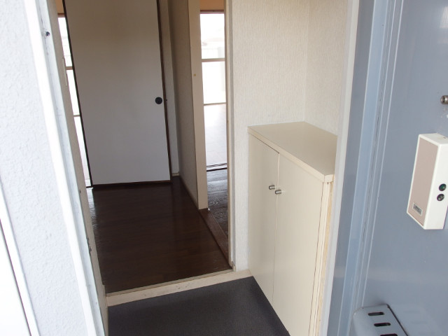 コーポ南の玄関