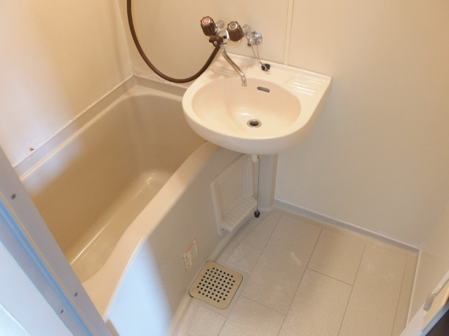 コーポ南の浴室