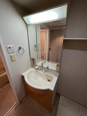 【独立洗面台】 | CITY SPIRE難波WEST | CITY SPIRE難波WEST（シティスパイア難波ウエスト）　独立洗面化粧台