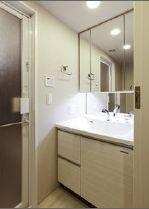 エステムプラザ京橋Ⅲリベルタの独立洗面台|エステムプラザ京橋Ⅲリベルタ　独立洗面台