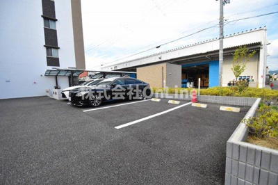 【駐車場】 | Kaunis Latva