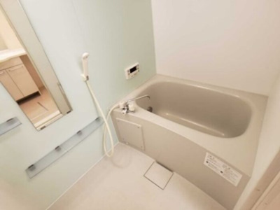 【浴室】 | ルミエール陽南 | 換気暖房乾燥機付き浴室