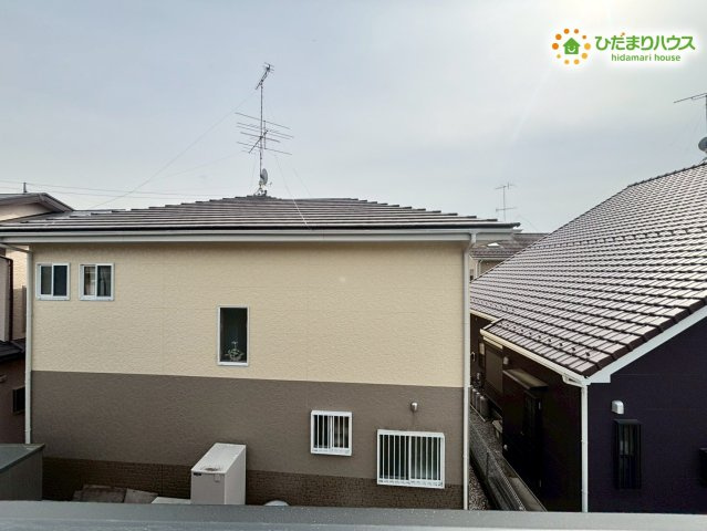 寄居町桜沢　新築一戸建て　リーブルガーデン　03の展望|バルコニーからは落ち着いた住宅街が見渡せ、開放的な気分を味わえます！
高い建物が近くにないため、空が広く感じられてリフレッシュにピッタリです。