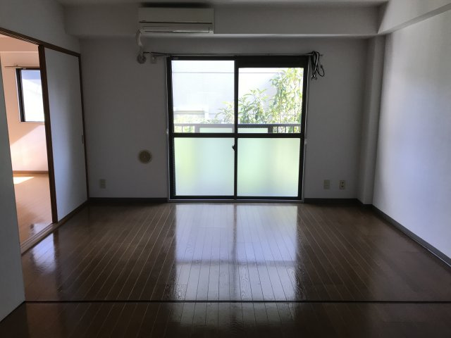 コンコード・Ⅱの居間・リビング