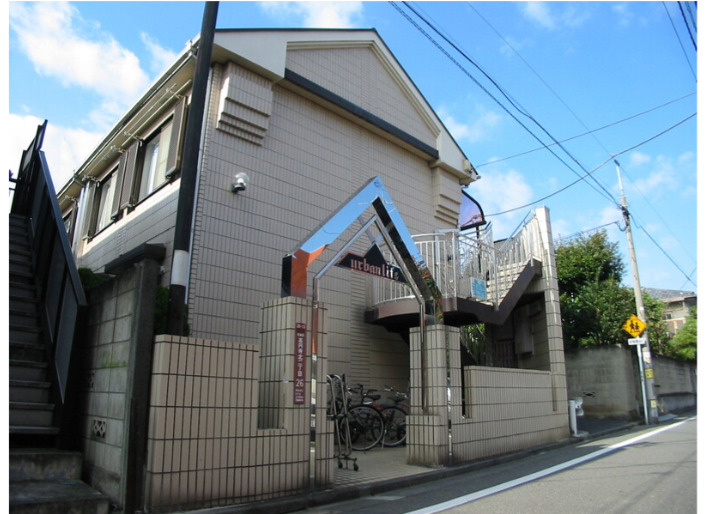 アーバンライフのエントランス