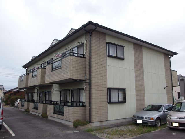クレストパークの外観