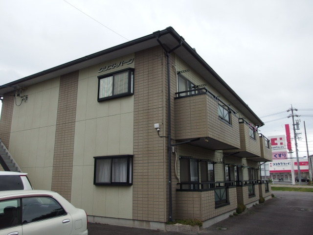 クレストパークの外観