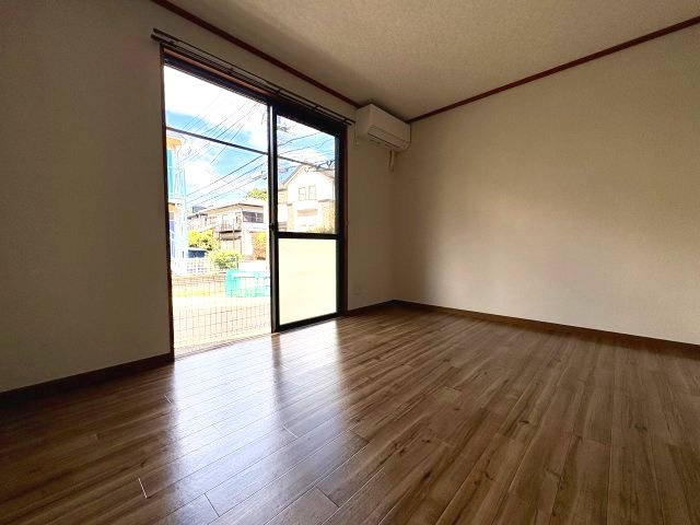 森ハイツ　の居間・リビング