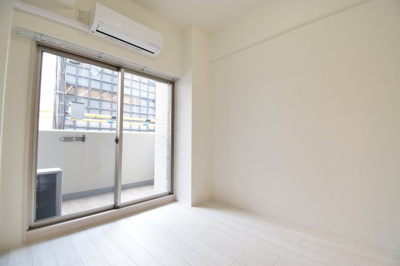 【居間・リビング】 | エスリードレジデンス大阪本町