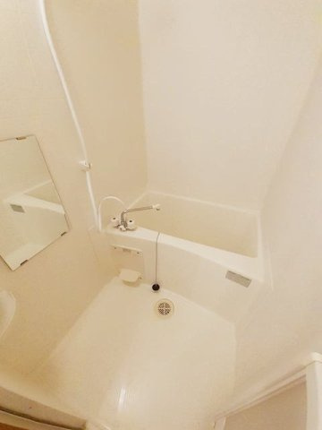 エクセル　ヴィラの浴室|コンパクトで使いやすいお風呂です