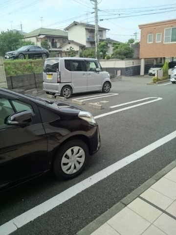 トゥインクルの駐車場|駐車場です