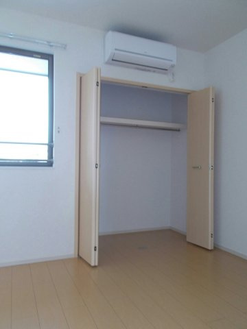 トゥインクルの収納|ちょっとした収納スペースも充実しています