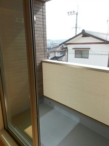トゥインクルのバルコニー|陽当たり良好なバルコニーです